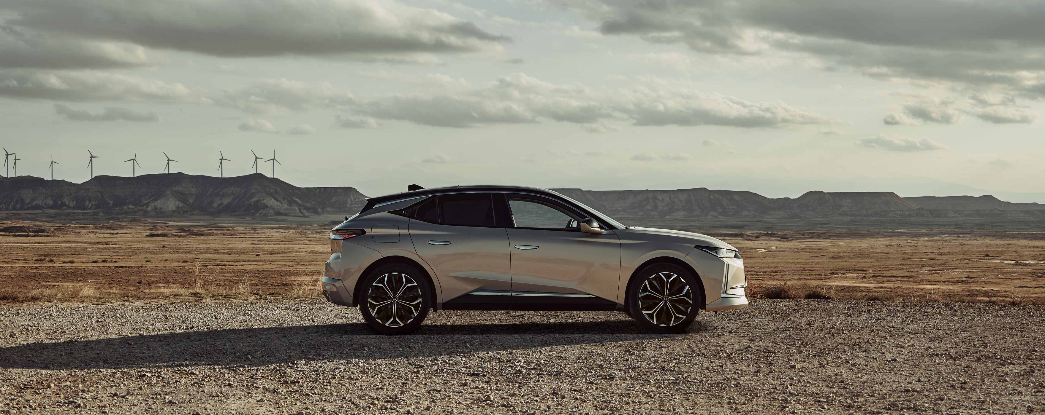 DS 4